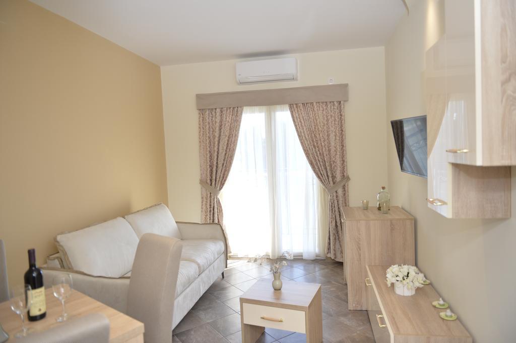 Pontus Luxury Apartments Tivat Eksteriør billede